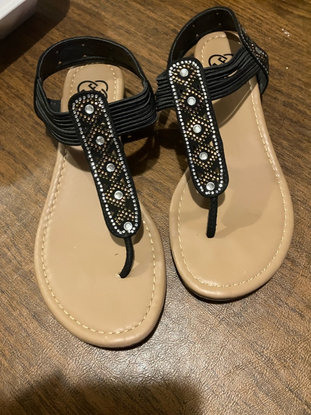 Daisy Fuentes Black and Tan Rhinestone Thong Sandals
